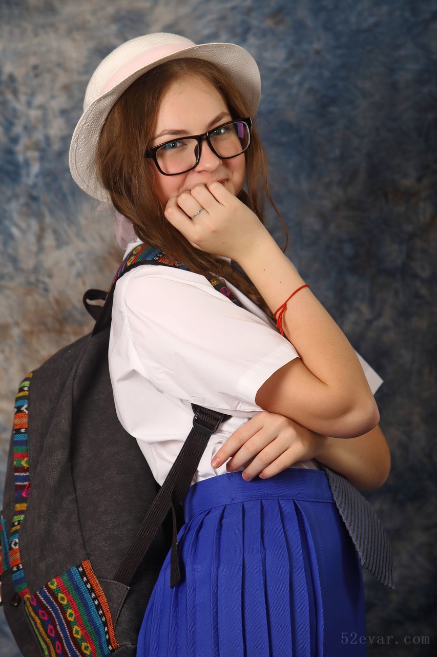 Bella学生装写真