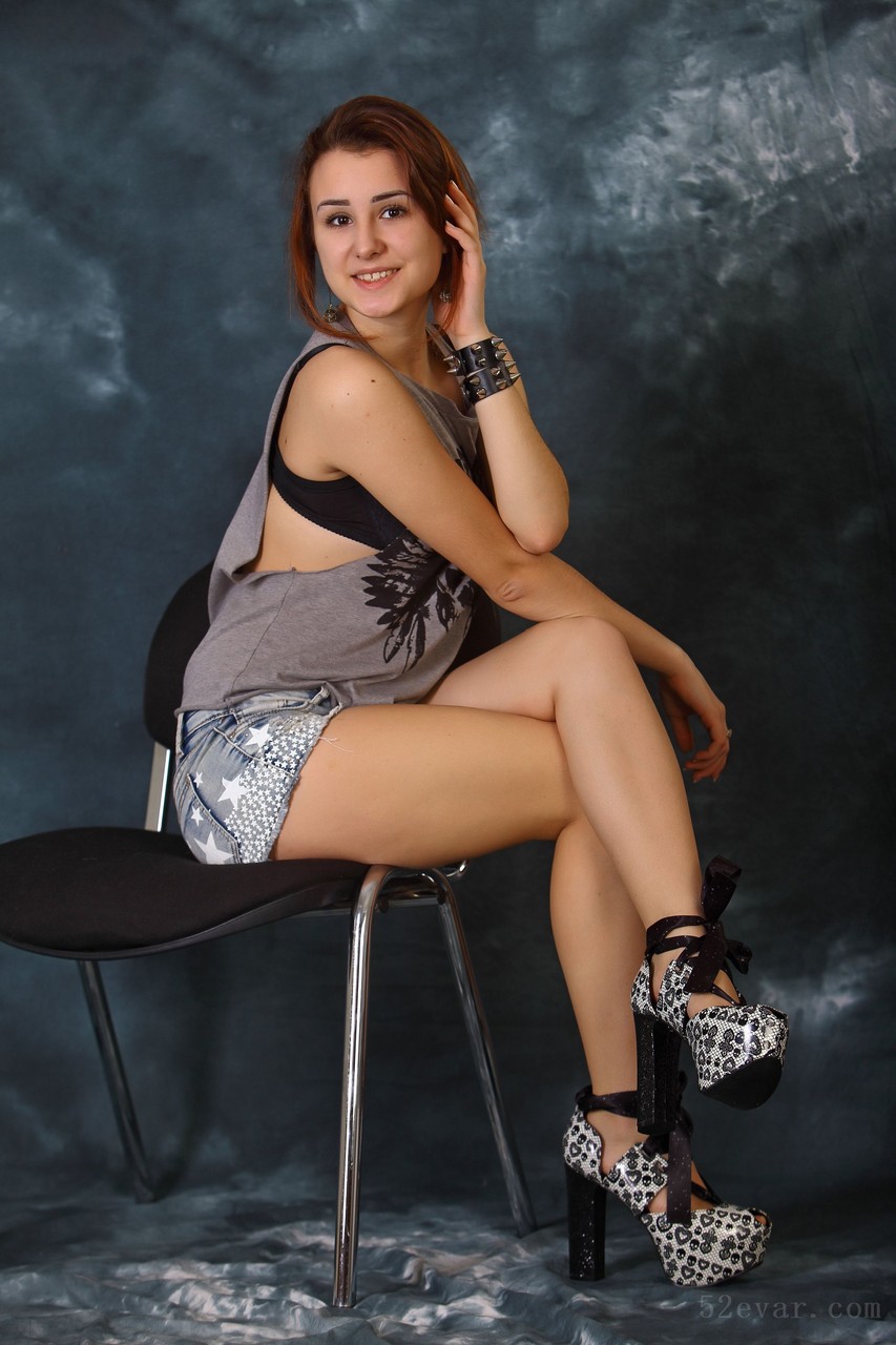 Yuliya牛仔套装写真